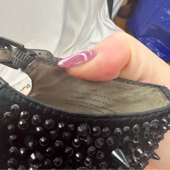 Sam Edelman Scarlett Nude and Black Spikey Heels, size 6 - Picture 2 of 8